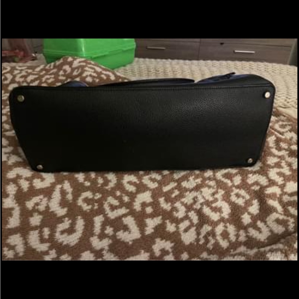 Black Kate spade medium tote